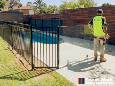 Aluminium Pool Fencing (2)