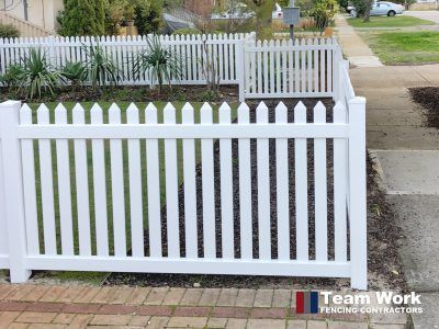 New English Flat PVC Fencing Style Perth